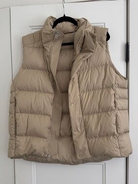 lululemon athletica Wunder Puff Vest 600 Goose Down